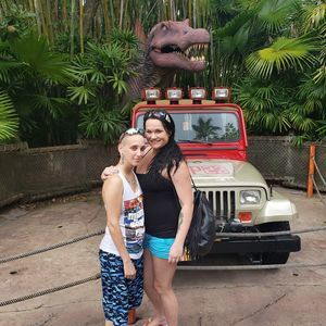 Meet your Posher, Lucy